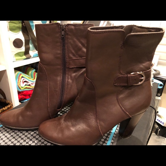 a.n.a boots - Picture 1 of 3